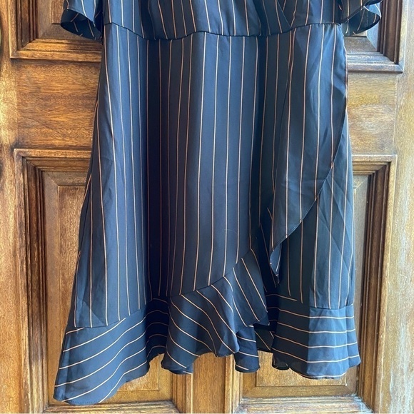 City Chic Blue Striped Dress - Picture 3 of 11